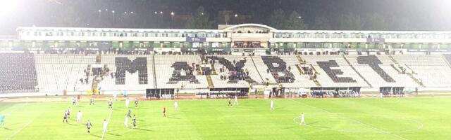 Prazna Humska na Stojakovićevom debiju: Pogledajte koliko je ljudi došlo da gleda meč Partizan - Železničar