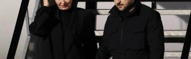 Дронови примећени близу руте лета Зеленског на путу за Даблин