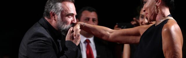 U 82. godini izgleda kao boginja, iako je život nije mazio: Prvi muž je varao, pa pregazio kolima, a evo zašto je odlučila da nema decu!