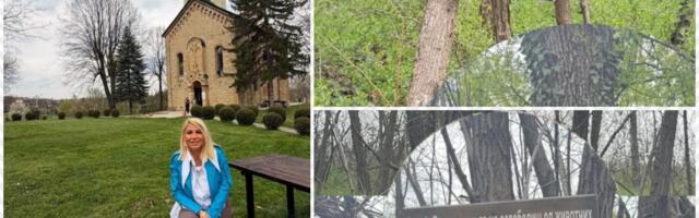 DEA ĐURĐEVIĆ ZA VELIKI PRAZNIK OTIŠLA U MANASTIR Trudna voditeljka podelila nestvaran prizor iz svetinje: Čega se bojiš? (FOTO)