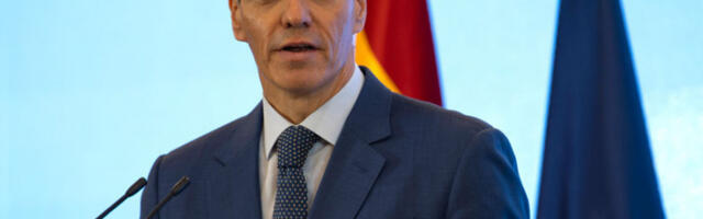 Санчез окупља светске лидере у борби против Трампове политике