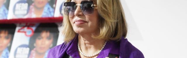 Patike i sako Nede Ukraden žele svi jer su komadi za svačiji džep: Jednostavno za kombinovanje i nije skupo uopšte