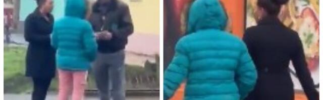 "TO MI TATA, BRE": Snimljen slučaj kupovine glasova ispred biračkog mesta u Sečnju (VIDEO)