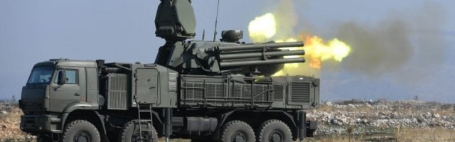 Amerika se busa da je UNIŠTILA DVE BATERIJE PVO SISTEMA S-400! Ruski generali objasnili šta se tačno desilo... pa otkrili JEDNU SLABOST!