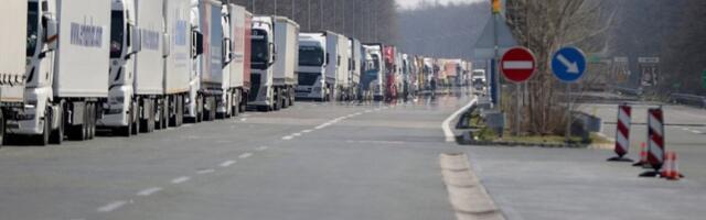 Kamioni na Batrovcima čekaju ČETIRI SATA