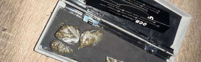 Mladić iz Novog Pazara uhapšen jer je maloljetniku prodao drogu: U stanu mu pronađena i municija