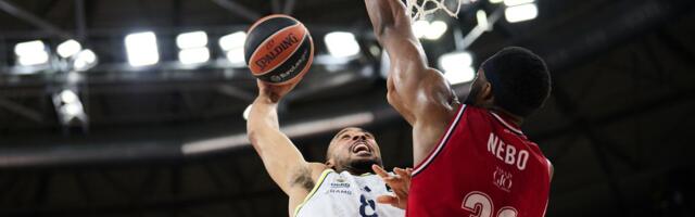 Fener se u Milanu vratio na pobednički kolosek /FOTO/