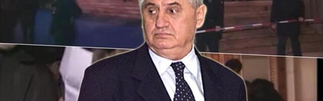 SAMOUBISTVO ISPRED SKUPŠTINE SRBIJE: Bivši ministar predao TRI KOVERTE prijatelju, zagrlio ga, zaplakao, pa POVUKAO OKIDAČ na današnji dan pre 24 godine