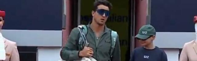 Zaboravio na bolesno dete: Italijanski teniser razbesneo svet (VIDEO)