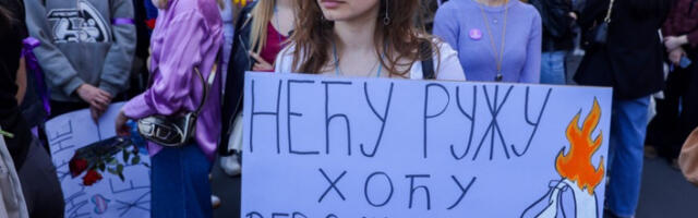Обојена револуција – пут у прошлост
