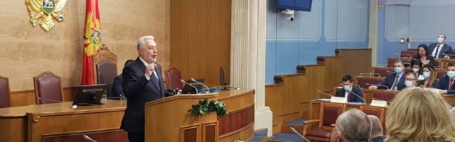 Прво обраћање новог премијера Црне Горе: Први корак биће измјена Закона о слободи вјероисповјести