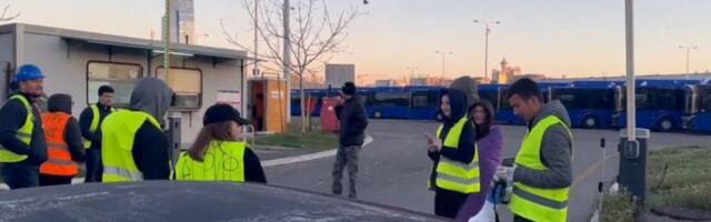 BLOKADERI BLOKIRALI GSP: Počelo je kao pobuda bogatih i bahatih, a sad se pretvorila u pobunu neradnika protiv radnika