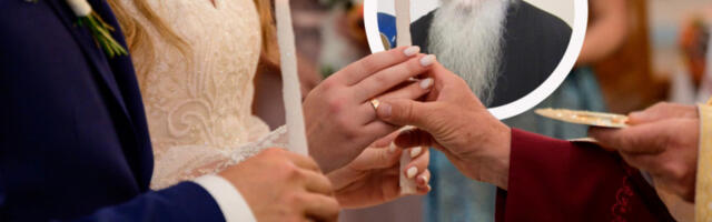 UDAJA IZ INTERESA JE TEŽAK GREH, IZUZEV U JEDNOM SLUČAJU! Otac Stefan otkriva kad se ulaskom u brak iz koristi ispunjava volja Božja!