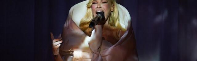 NATAŠU BEKVALAC IZLJUBIO ZGODAN FRAJER! Oglasio se nakon VRELE SCENE: Da mi je to neko rekao, kad sam bio klinac...