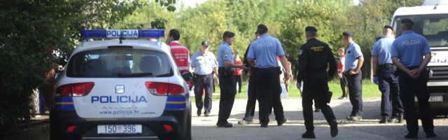Ceo Balkan gleda u fotke sa ove korona žurke: ljudi ne veruju da policija nije htela da reaguje