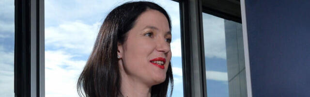 OPOZICIONI LIDERI POKUŠAVAJU DA OD VUČEVIĆ ZDRAVSTVENIH TEGOBA NAPRAVE POLITIČKI POEN! Jelena Trivić poželela predsedniku Srbije brz oporavak!