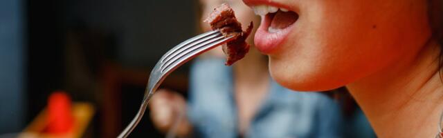 Naizgled bezazlen simptom tokom jela može da ukaže na ozbiljan rizik od prerane smrti: Na ovo obratite pažnju