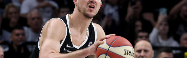 "Nadam se da ćemo u narednim partijama, počev od meča sa Splitom, pokazati određene reakcije, kao i borbu i želju"