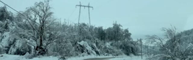 Čak tri upozorenja RHMZ-a: Olujni udari, sneg, ledena kiša i poledica prete ovim delovima Srbije