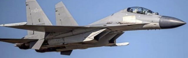 POLJACI DIGLI AVIONE! Rusi organizovali napad DUGOG DOMETA, Varšava na nogama