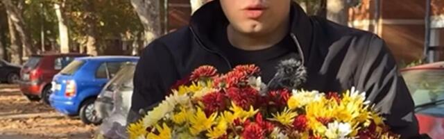 "Super lik" nudio ljudima ceger, a onda prišao baki koja je prodavala salatu: Njena reakcija ZLATA VREDI