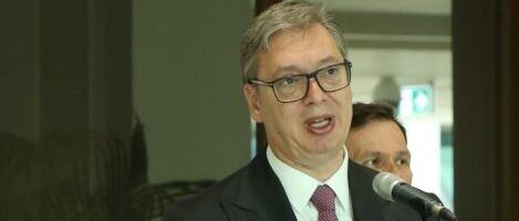 Vučiću je rečeno: "Savo Manojlović vas ima na svom spisku za hapšenje" - Stigao odgovor koji niko nije očekivao