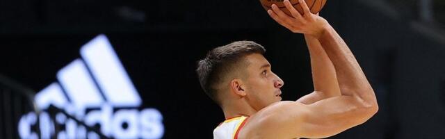 Bogdan i Tre se zaigrali i ubacili 49 poena, San Antonio nastradao (VIDEO)