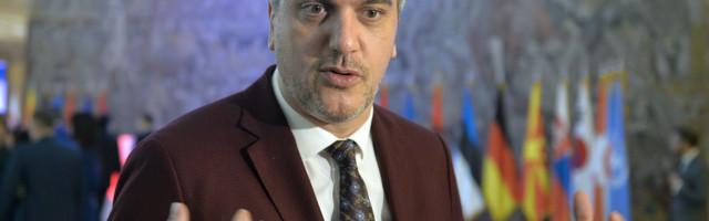 ČADEŽ: “Moja prva plata” način da mladi započnu radni vek