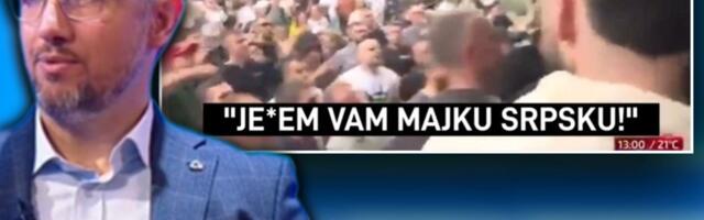 "J***M VAM MAJKU SRPSKU!" Blokader nas ubeđuje da su studenti iz Novog Pazara "zapalili iskru ljubavi", a ovako su jurišali na policiju: "J**o vas Isus u usta!"