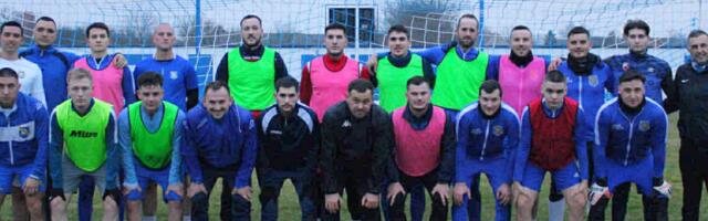 "Zapaliću dva-tri srpska sela!" Skandal u Hrvatskoj: Srbe dočekali Tompsonovom ratnom pesmom! /VIDEO/