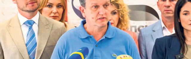 Пре­стројавање на опо­зи­ци­о­ној сце­ни Ре­пу­бли­ке Срп­ске