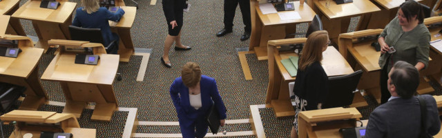 Škotska uvodi obavezan karantin za prekomorske posetioce