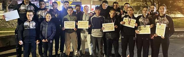 Šest medalja za karatiste