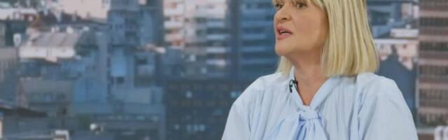 REPRESIJA U PROSVETI: Smenjena direktorka OŠ "Banović Strahinja“ zbog podrške studentima