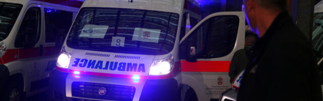 EVO KAKVE JE POVREDE ZADOBILA DEVOJČICA KOJU JE AUTO POKOSIO U USTANIČKOJ Nakon nesreće vozač pobegao s lica mesta