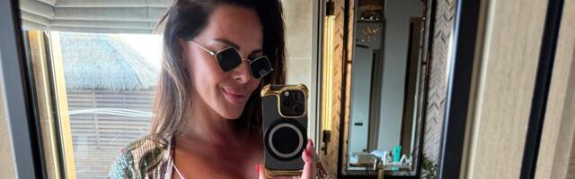 Sonja Vuksanović na Maldivima bez ičega na sebi: Izgorela i mokra pokazala vrelo telo, a za 3 meseca puni 50!