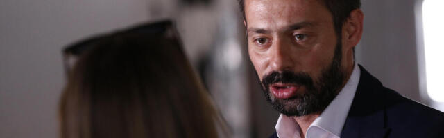 MILAN VASIĆ SE OGLASIO SA JAKO TUŽNIM VESTIMA: Glumac slomljen od bola, saopštio da mu je... (FOTO)