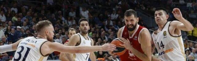 Težak udarac za Real Madrid! Evo koliko dugo nećemo gledati Deka na parketu!