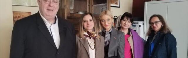 VRANjANCI KAO AMBASADORI U ITALIJI: Učenici i profesori Gimnazije "Bora Stanković" na 26. Međunarodnoj nedelji mladih