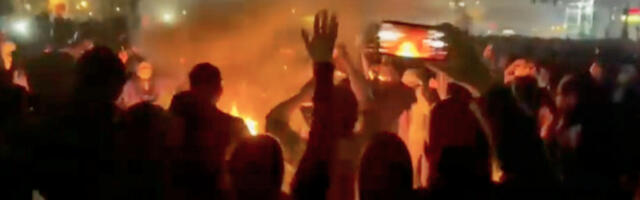 REŽIM KRIJE MASAKR: Do 20.000 mrtvih u antivladinim protestima, Tramp izdao hitno upozorenje! (FOTO, VIDEO)