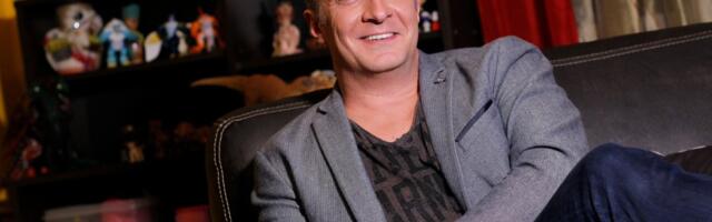 RAZVEO SE OD KOLEGINICE, PA OŽENIO OVU LEPOTICU: Bivša i dalje nosi njegovo prezime, a Mašan sada ljubi 13 godina mlađu (FOTO)