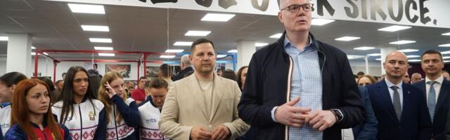 Gajić, Tomašević i bokserske delegacije Srbije i Republike Srpske posetile međunarodni trening kamp u Loznici