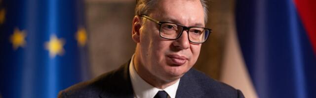 Vučić: Deportovana grupa iz Crne Gore htela da razvuče banere 'Srbija pobeđuje', to je bila pogrešna odluka