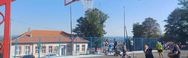 Novi košarkaški teren u Jezdini