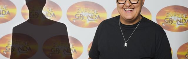 MARIJA ŠERIFOVIĆ SNIMLJENA KAKO RAZMENJUJE NEŽNOSTI SA DEČKOM! Pevačica imala romansu S OVIM POZNATIM PEVAČEM, evo o kome je reč! (FOTO)