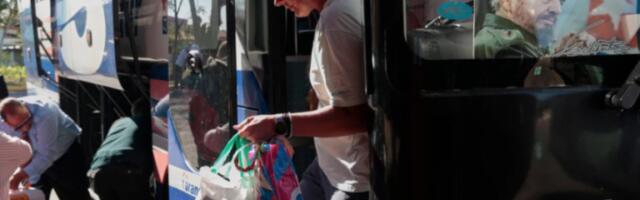 Кубанци напуштају Венецуелу док је влада Делси Родригез под притиском САД