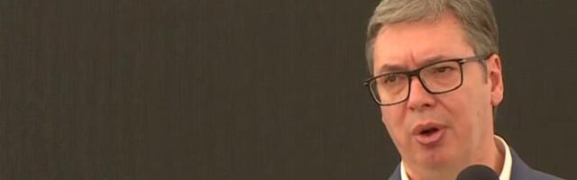 Vučić u obilasku Palfingera - Nišlije imaju stvarno razloga za radost (VIDEO)