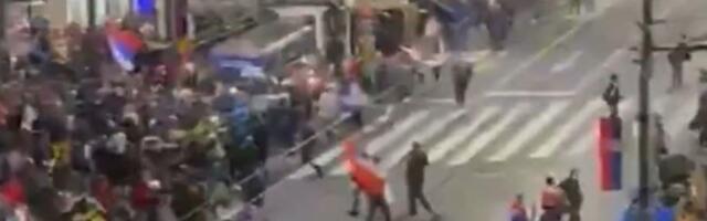 "Veoma verovatno da su demonstranti bili meta ciljanog napada korišćenjem usmerenog akustičnog oružja": Novi izveštaj o 15. martu