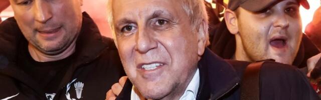 Borac uklonio zastavu sa likom Žoca: Pokušali da se opravdaju...