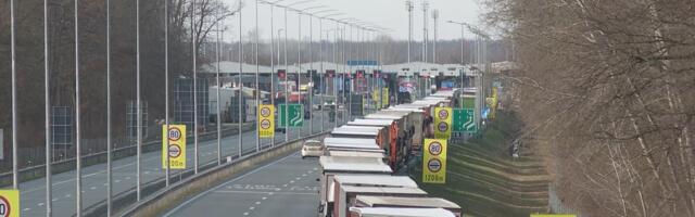 Kolaps na graničnim prelazima: Kilometarske kolone, vozila stoje satima